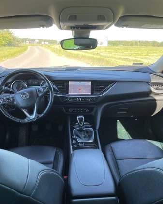 Opel Insignia cena 49900 przebieg: 205500, rok produkcji 2017 z Zawadzkie małe 211